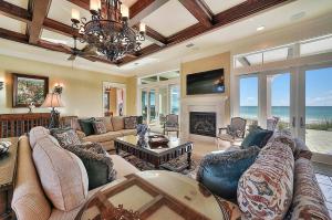 Verona - Huge Ocean Front Home in Gulf Pines with Private Pool & Beach Access
