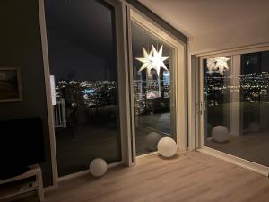 Flott leilighet 3 soverom, stue, kjøkken eget bad Egen uteplass