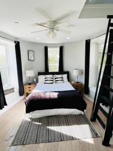 The Castle 3 Condos for Family Friends & Business