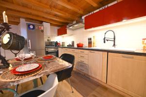 DUPLEX 6 chambres Clim WIFI SAUNA Cannes