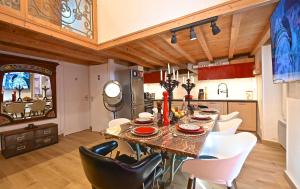 DUPLEX 6 chambres Clim WIFI SAUNA Cannes