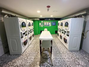 Modern Private Suite with Parking in Chapinero