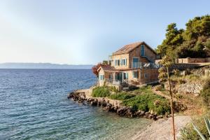 La Villa Bleue Secluded Hvar Beach House