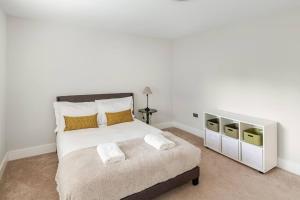 The Minimalists Retreat Oxford