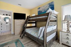 West End Girl - 2940 Bienville