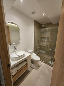 Macondo 5th av Brisa Padel Court and Pool