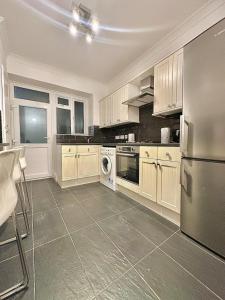 Finchley Ground Floor Apartment