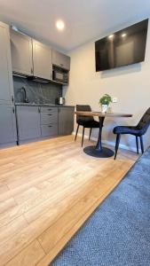 Trumpalaikė butų nuoma Kaune prie Klinikų STUDIJA B SELF CHECK IN