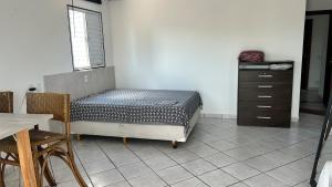 Apartamento compacto e aconchegante no Centro de Caraguá
