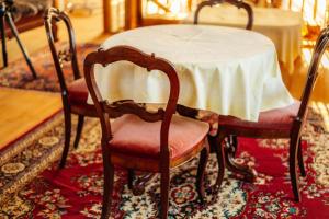 Ferienhaus- Gruppenunterkunft mit Festsaal, Frühstück, Halbpension extra buchbar