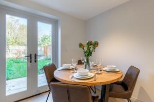 2 Bed in Bramfield oc-hs28017