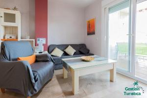 Bonito piso con piscina y pádel