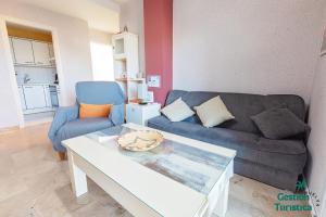 Bonito piso con piscina y pádel