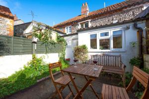 2 Bed in Holt oc-2195