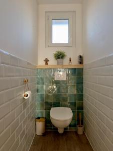 Mas provençal climatisé entièrement rénové au calme 8 pers