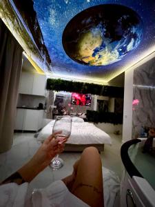 R U B I room by 50 shades