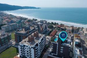 309 Apart Villa Francione com piscina em Bombas