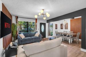 Prized by Florida |Private Pool and HotTub Oasis|