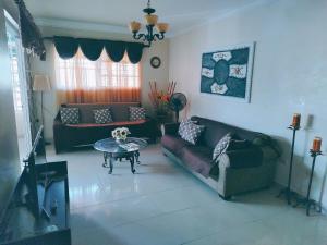 Central and spacious, 3-bedroom apartment in Santo Domingo