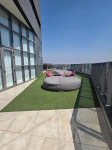 Studio with Balcony, Rooftop Pool & City View next to Paraíso Metro