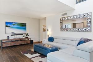 Windchime - Multiple Patios - Mins to Old Town