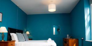 The Old Ship Aground