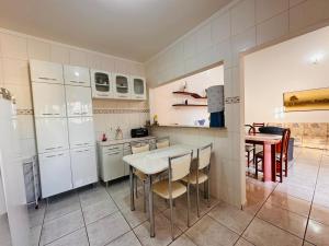 Casa com piscina em Boituva próximo ao centro da cidade