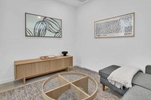 Stealth Off 12th - Walk to Downtown