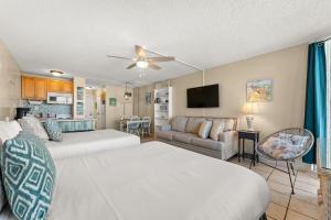 Beach Front Ocean Front Condo Top of the Gulf 516