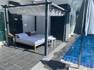 Ensuite Room Pool Villa private Access