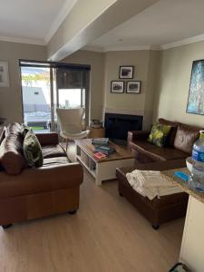 La Gratitude 8 luxury in Stellenbosch CENTRAL