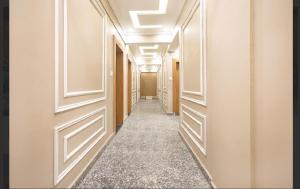 Hotel Seven Hill Star