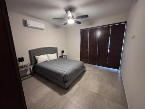 Habitación y baño privado en departamento compartido