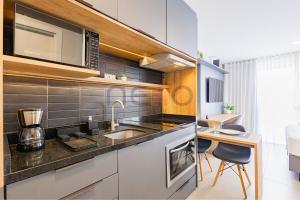 Apartamento business de alto padrão no Go24 com piscina