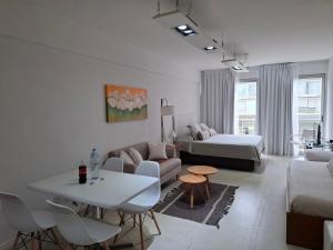 Concord Pilar Suite Almendros