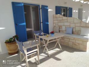 Themonia Studios Kimolos