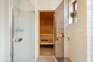 Luxury House in Husafell - Hot Tub and Sauna