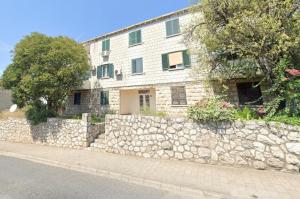 Odmor u zelenilu - Dubrovnik