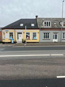 Centrally located in the heart of Silkeborg with lovely view