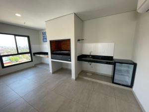 Estudio a 9 min del eje corporativo y aeropuerto