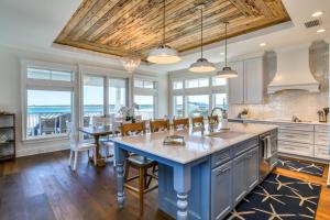 Vilano Sunrise Family Retreat