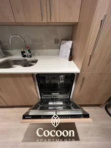 Spacious 2 BED, with AC | Central London, Zone 1