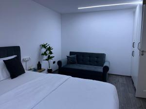 Julia Old Town Residence