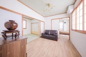 元気堂ビル - 新幹線高崎駅徒歩6分 - 和室洋室完備 - Wifiﾌﾟﾛｼﾞｪｸﾀｰ有 - 最大10名