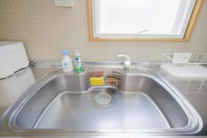 元気堂ビル - 新幹線高崎駅徒歩6分 - 和室洋室完備 - Wifiﾌﾟﾛｼﾞｪｸﾀｰ有 - 最大10名