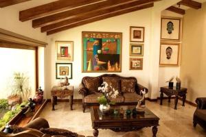 BUHO Luxury Guayllabamba Home BBQ Jacuzzi Pool