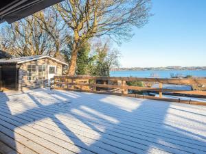 Family-Friendly Cottage Near the Coast