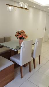 Apartamento 2 quartos na praia dos ingleses a 500 mts do mar