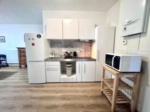 Сarnot Apartments ZOO Area