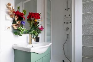 La cachette de lartiste - rétroprojecteur et peinture centreville